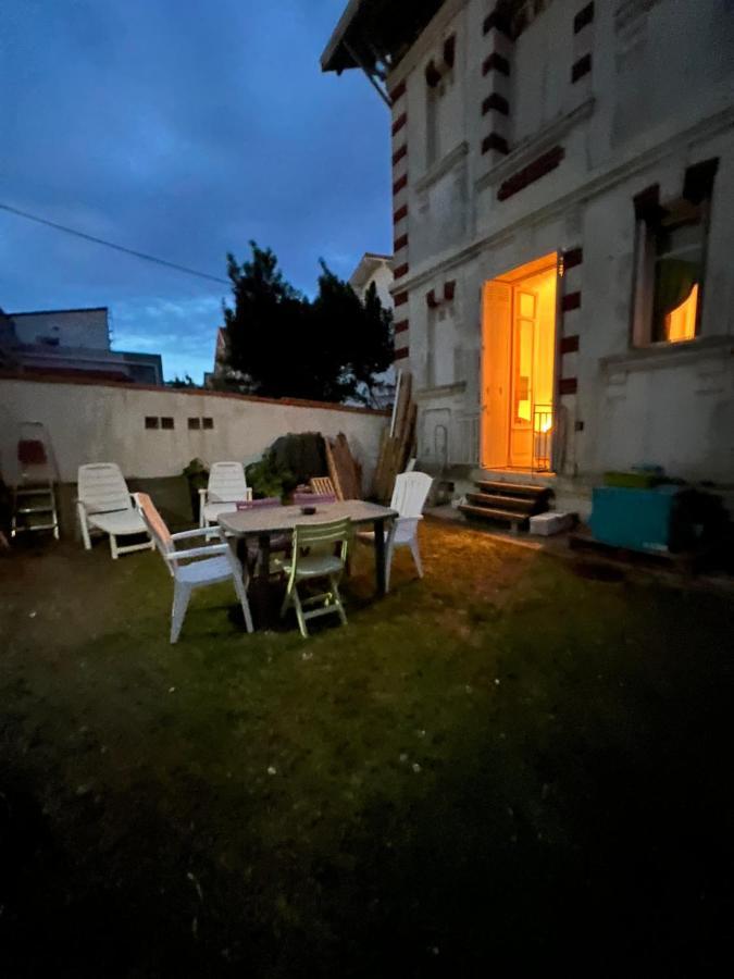Chambre Sur La Falaise De Pontaillac 福克斯索梅尔 外观 照片