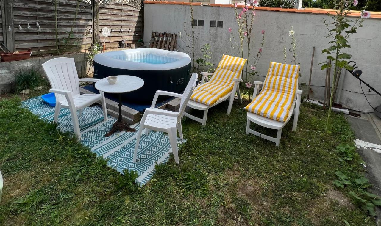 Chambre Sur La Falaise De Pontaillac 福克斯索梅尔 外观 照片